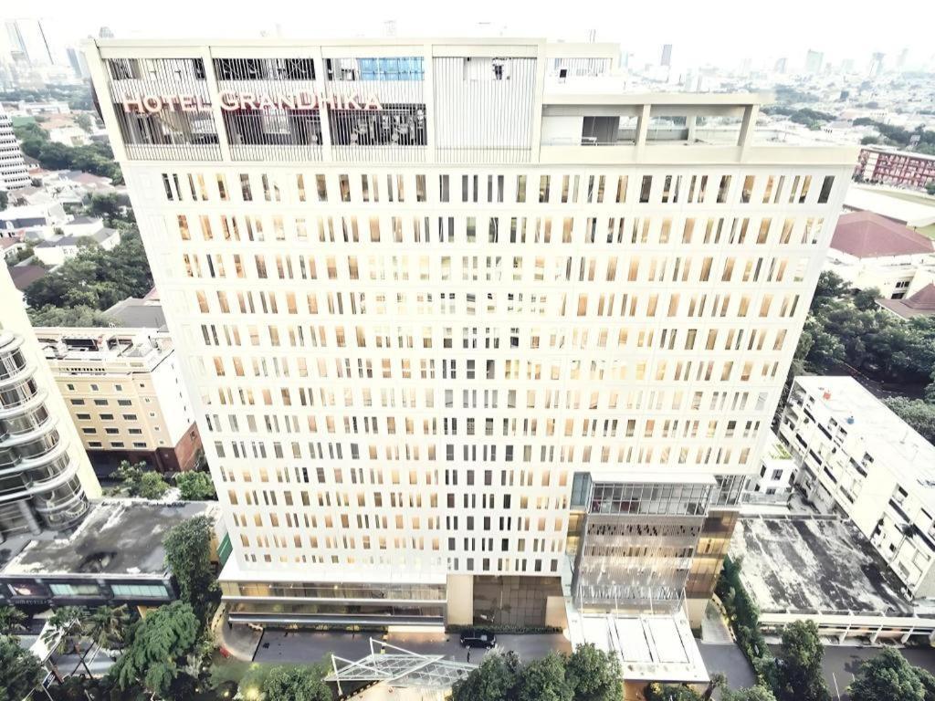 Hotel Grandhika Iskandarsyah Jakarta Exterior photo