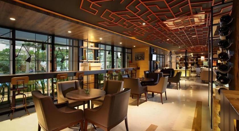 Hotel Grandhika Iskandarsyah Jakarta Exterior photo