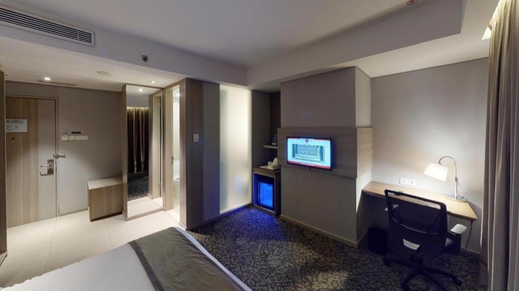 Hotel Grandhika Iskandarsyah Jakarta Exterior photo